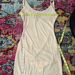 ASSETS BY SPANX BODY SHAPE WEAR IN LIGHT PINK/ PEACH SIZE MEDIUM